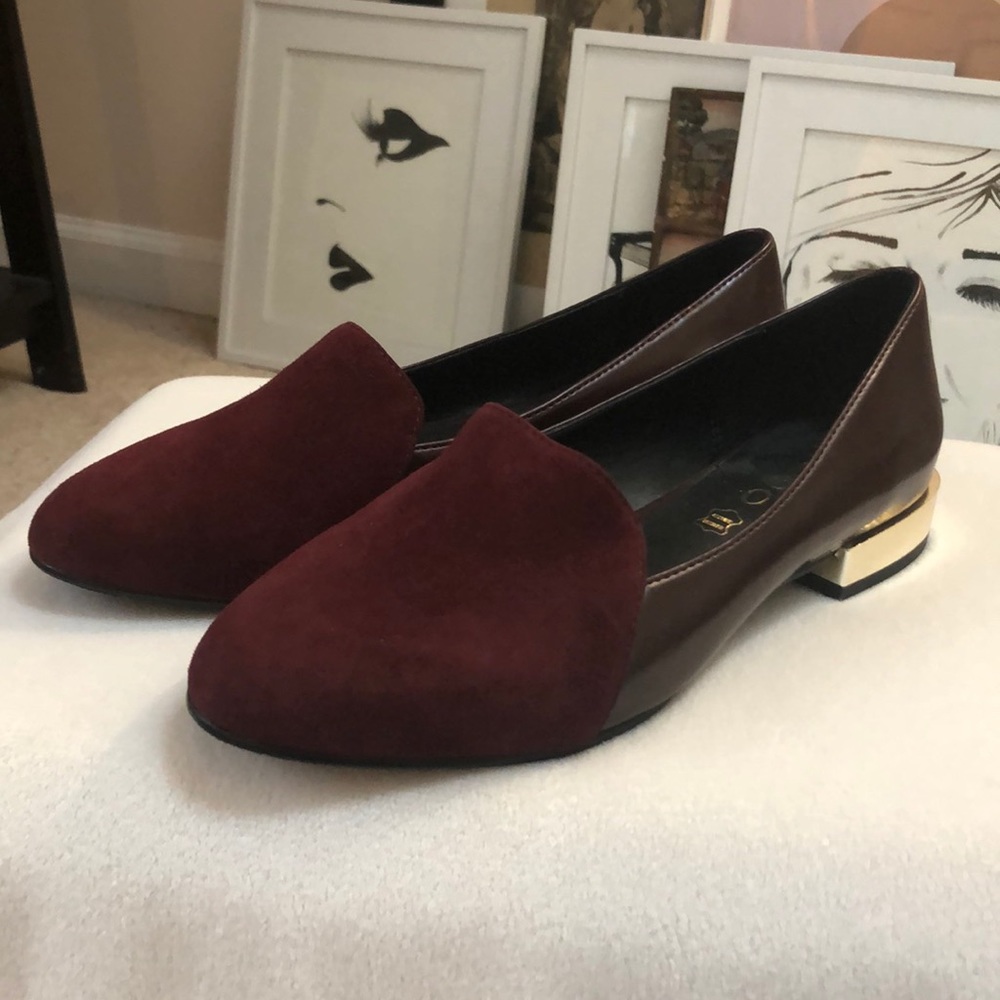 Aldo Kharlii cranberry colored with gold heel